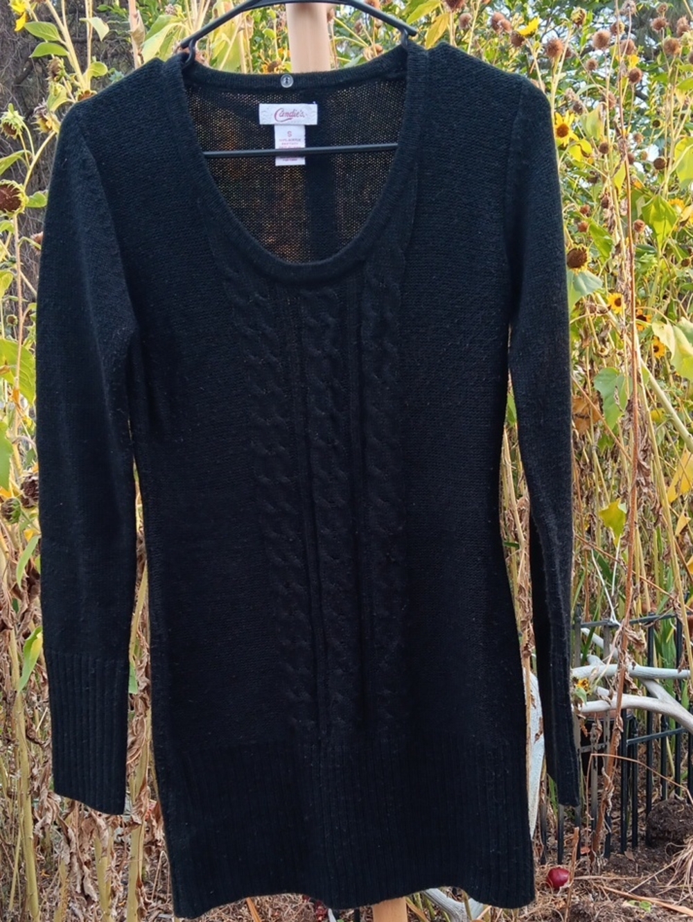Candie's Black Cable-Front Scoop Neck Sweater